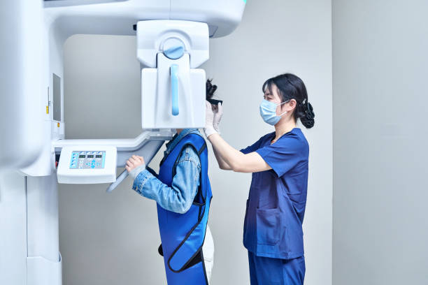 Best Tooth Infection Emergency Dentist  in Valenti, NE